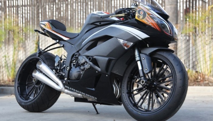 Kawasaki ZX6R od Rolanda Sandsa