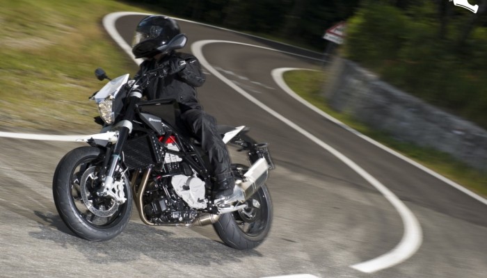 Nuda 900 i Nuda 900R - zdj�cia, akcesoria i dane techniczne