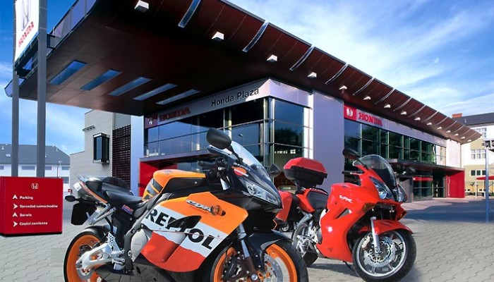 Praca w Honda Plaza - Warszawa