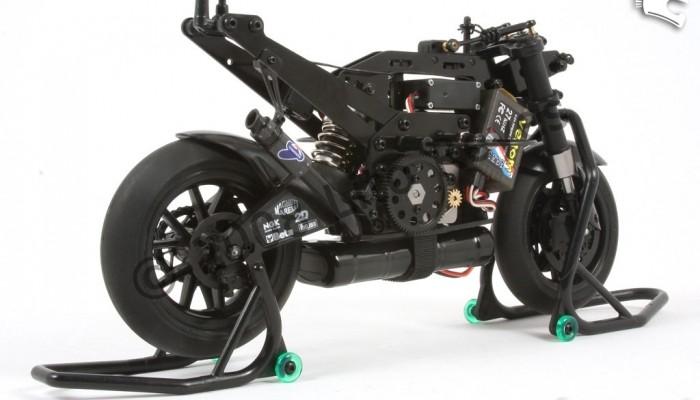 RC Superbike - wy�cigi sterowane radiem
