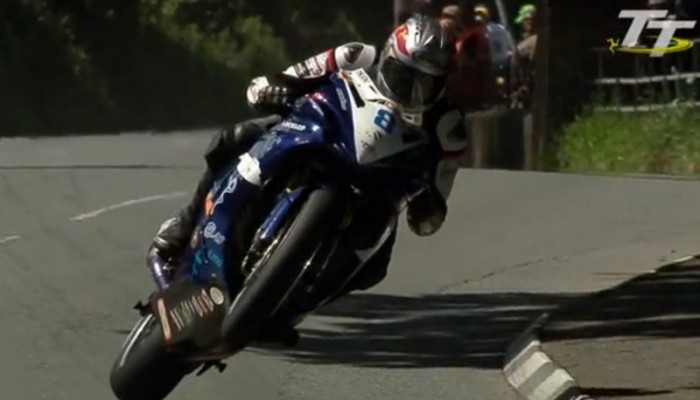 Tourist Trophy w zwolnionym tempie