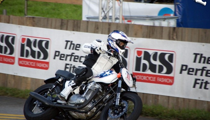 W800 Gentlemen's Cup - dobry pomys�, dobry efekt