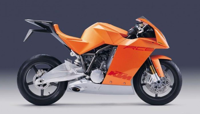 Superbike KTM RC8 ju na testach!