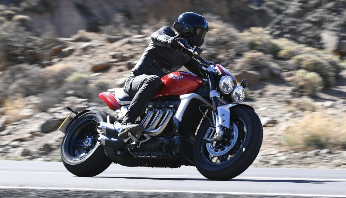 Triumph Rocket III model 2020 - Video i test motocykla