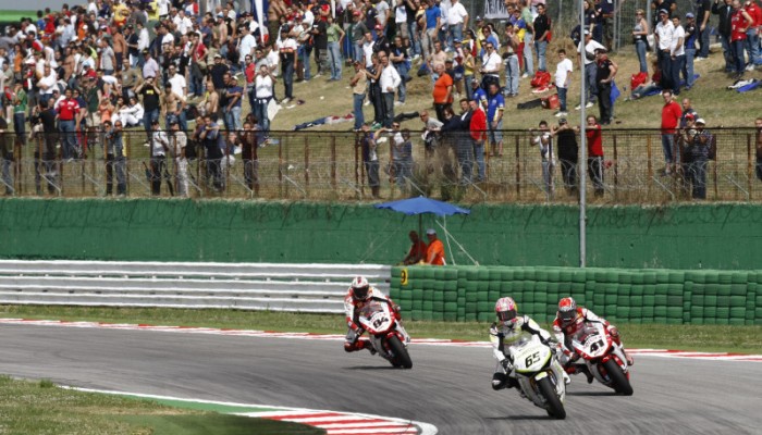 WSB Misano – Spies i Rea dziel si zwycistwami – Polacy pechowo