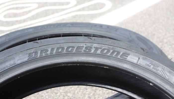 Opony Bridgestone S21 - naszym zdaniem