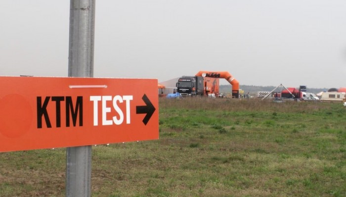 KTM - Dzie� Testowy w Modlinie 2010