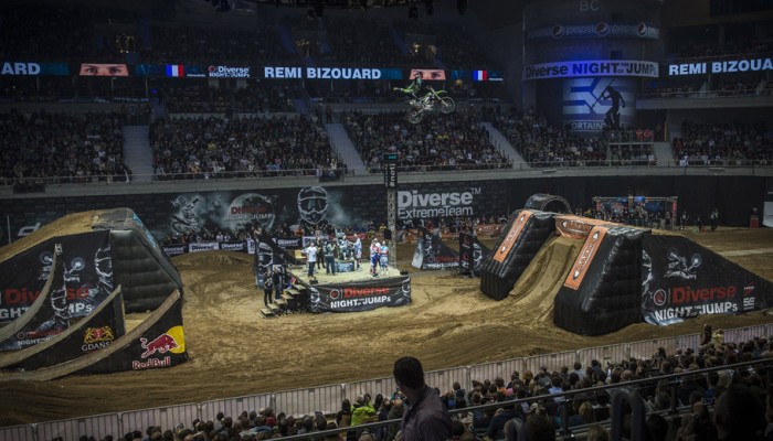 Diverse NIGHT of the JUMPs: trzeba nauczy� si� kontrolowa� strach - wywiad z Marcinem �ukaszczykiem