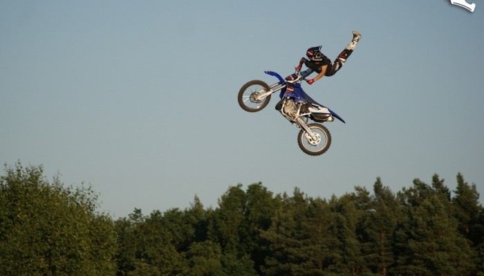 Polski FMX w pigu�ce - historia i zawodnicy