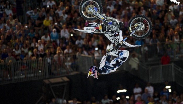 Red Bull X-Fighters 2011 - freestyle motocross ju� w sobot�!