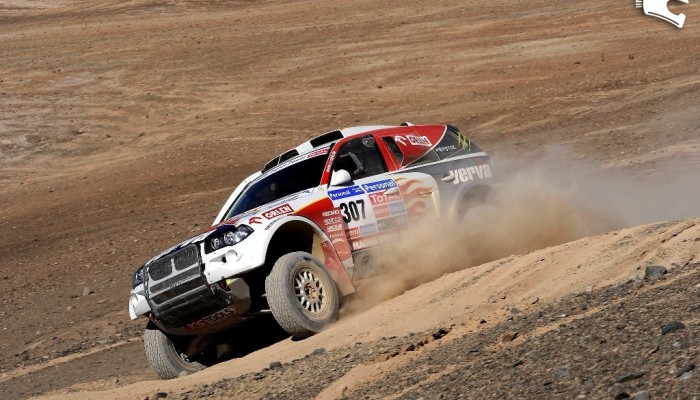 Rajd Dakar 2011 - Hoek drugi, oker ponownie trzeci!