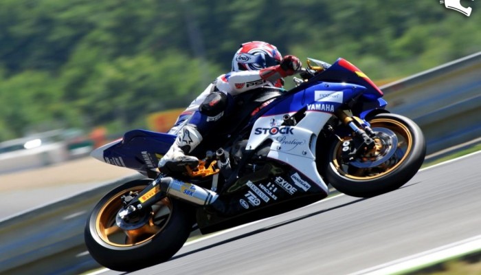 Korobacz gotowy do walki w Mo�cie