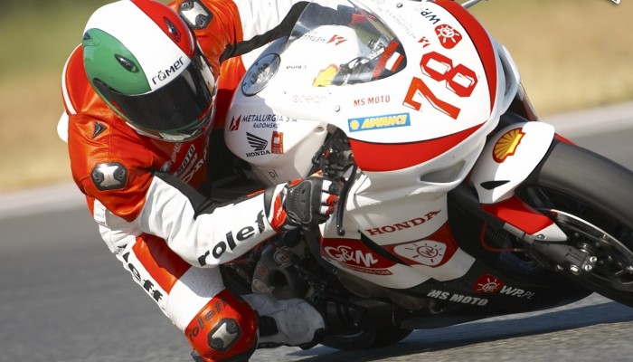 Wy�cigi klasy Rookie zako�czone