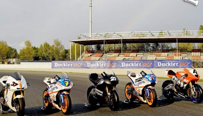 Moto2 - wst�pna lista zespo��w