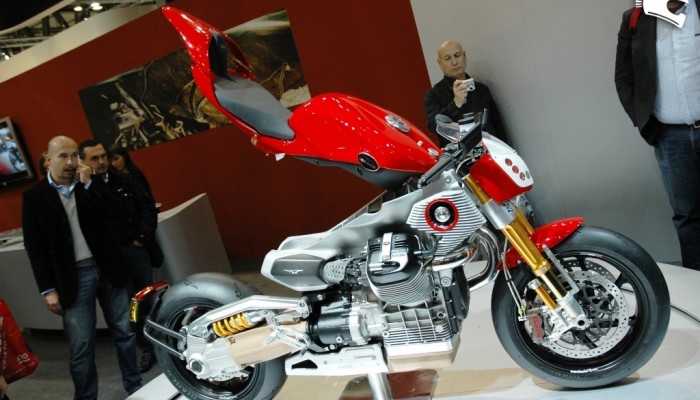 Moto Guzzi V12 LM Concept