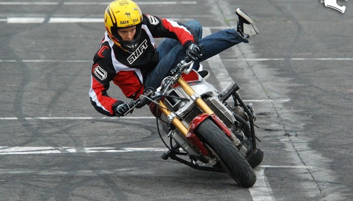 Stunter13 zabija sk�ad s�dziowski - wyniki zawod�w StuntGP 2010