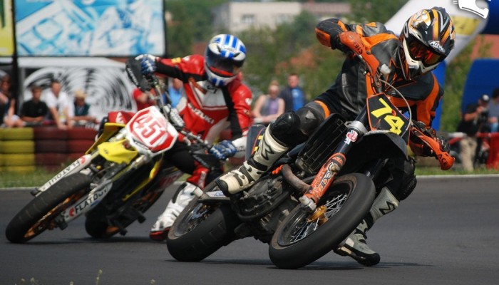 Supermoto na Torze Pozna� - II runda Mistrzostw i Pucharu Polski