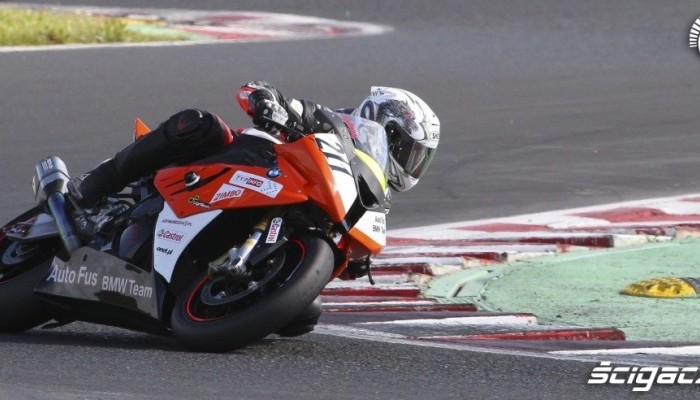 Szcz�liwa si�demka dla Auto Fus BMW Team - Tomaszewski i Giabbani po V rundzie