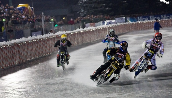 Sanok zaprasza po raz pi�ty - wy�cigi na lodzie!