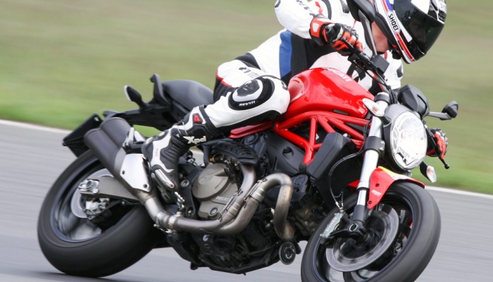 Sezon z Ducati Monster 821 - jak by�o naprawd�?