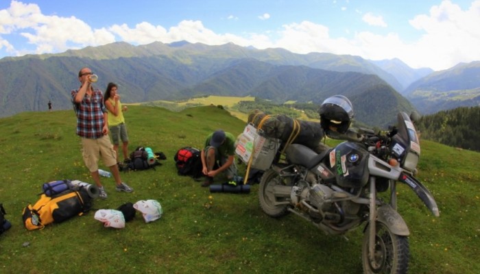 Samotna podr motocyklem - przygody na Kaukazie