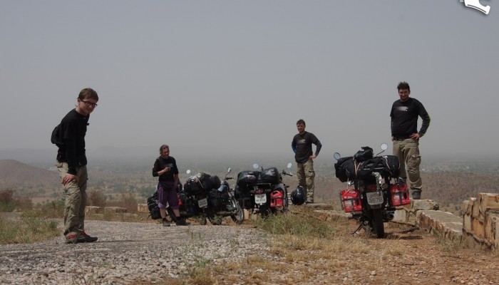 Pierwsze kilometry w Indiach - Drog do Urzdowa