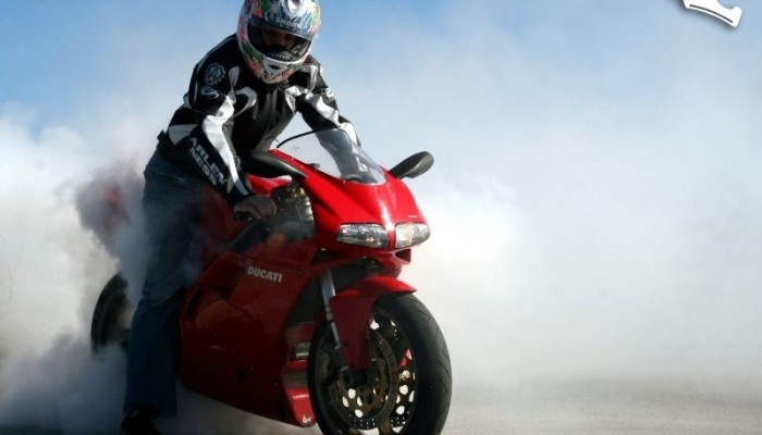 Ducati 916 - godzina 9:16, czyli czas na legend