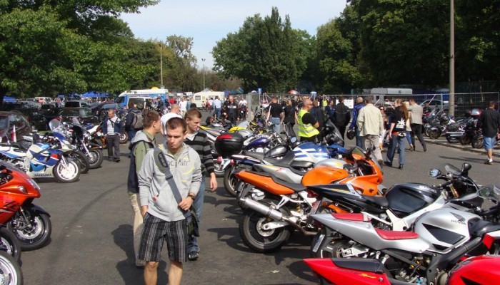 Warszawski Bazar Motocyklowy w dniach 06 - 07 kwietnia. Zgarnij wej�ci�wk�!