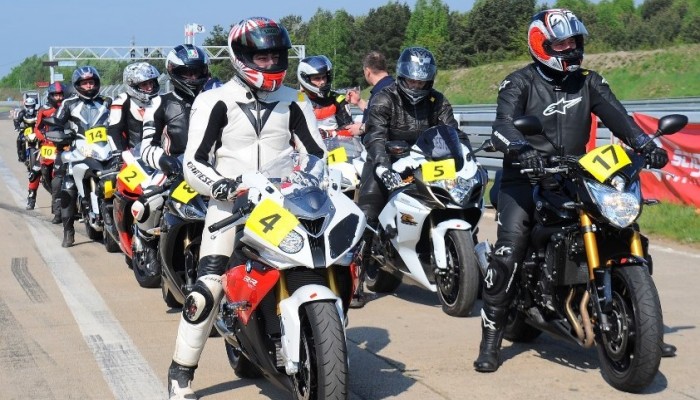 Ostatnie miejsca na California Superbike School w tym roku