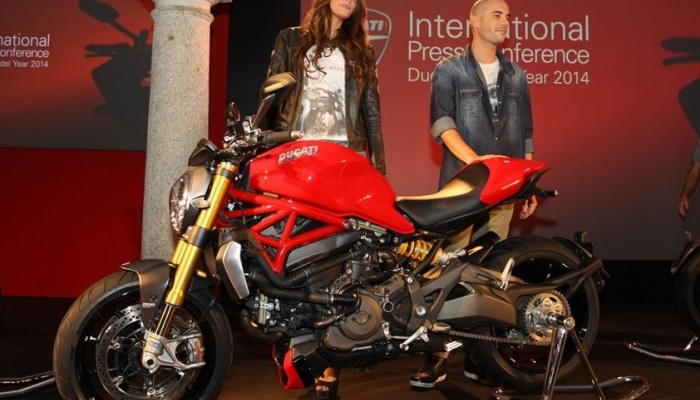 Ducati Monster 1200 najpi�kniejszy na targach EICMA