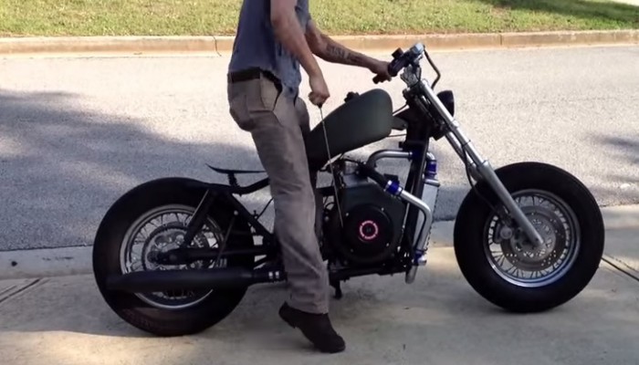 Motocykl z silnikiem Turbo Diesel