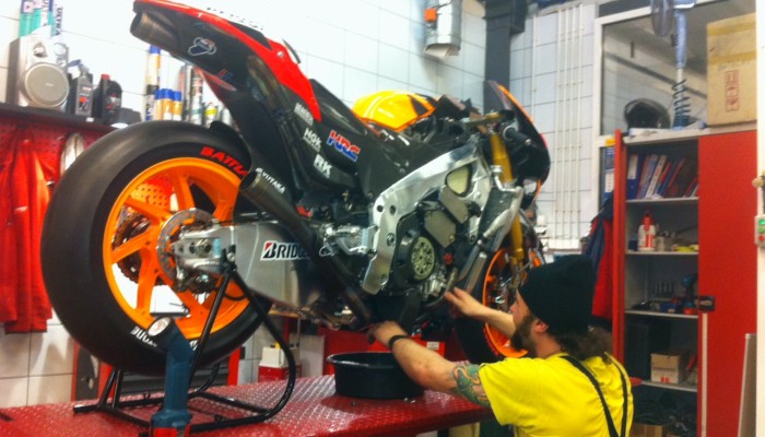 Honda Plaza poszukuje do pracy mechanika motocyklowego