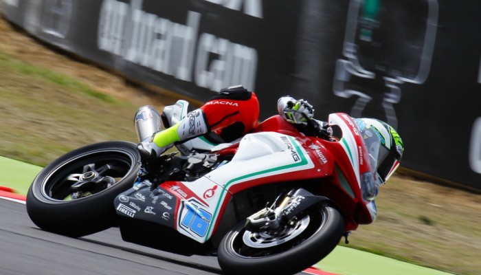 Wy�cig Supersport�w dla Cluzela