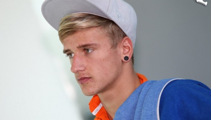 Ojciec Kena Roczena: Carmichael jako szef to obraza