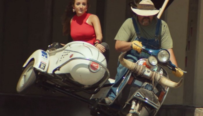 Macklemore i Ryan Lewis maj� utw�r o skuterach