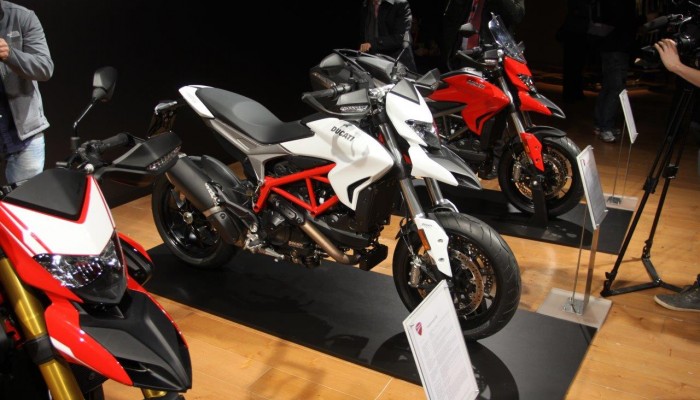 Nowe Ducati Hypermotard i Hyperstrada na 2016