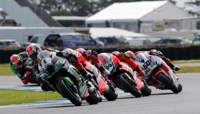 Rea potwierdza swoj� si�� na Philip Island