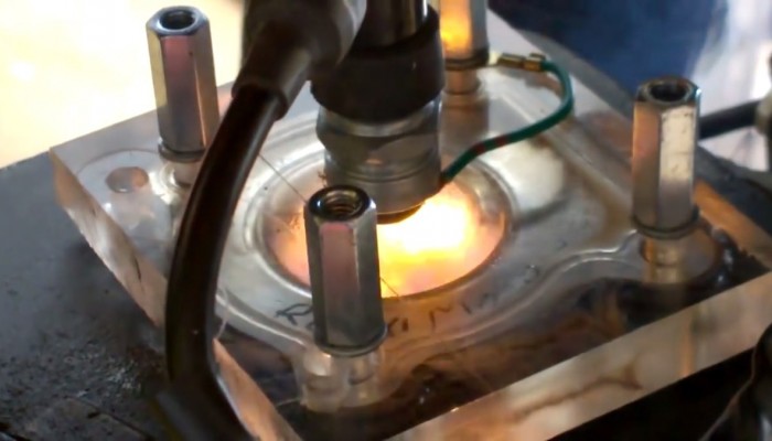 Jak wyglda proces spalania w cylindrze?