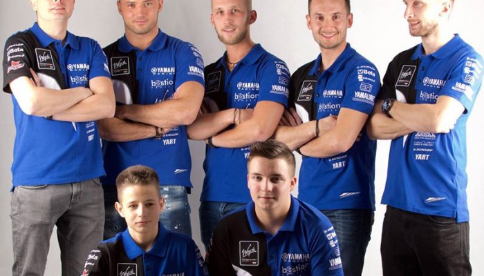 Zawodnicy W�jcik FHP YART Racing Team na Targach Moto Expo w Warszawie