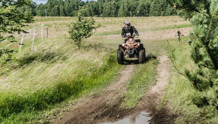 Dzie� 4. na Breslau Rallye - Arek Lindner odzyskuje tempo!