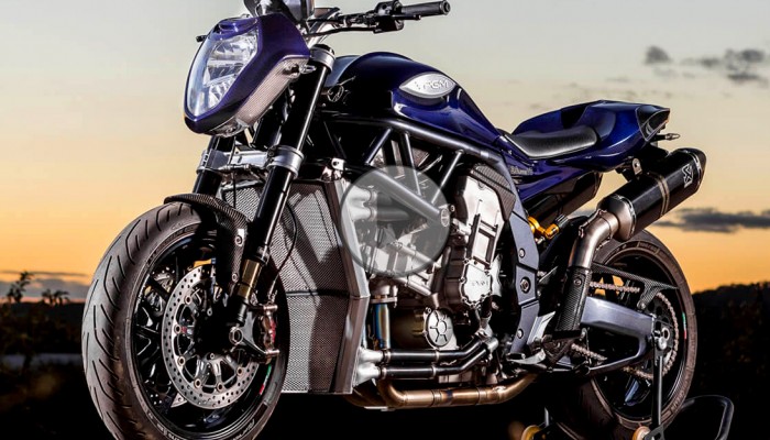 PGM V8 - piekielnie mocny motocykl z Australii