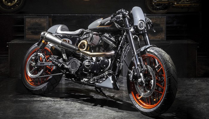 Customowy H-D Roadster z w�oskiego salonu zwyci�zc�  Bitwy Kr�l�w 2017
