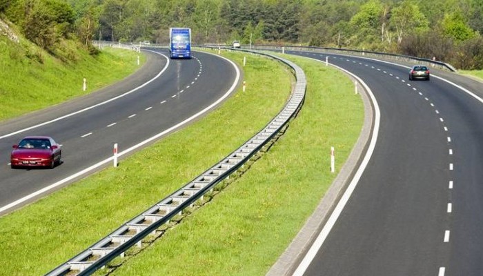 Limit 120 km/h na polskich autostradach? Nowe propozycje urz�dnik�w