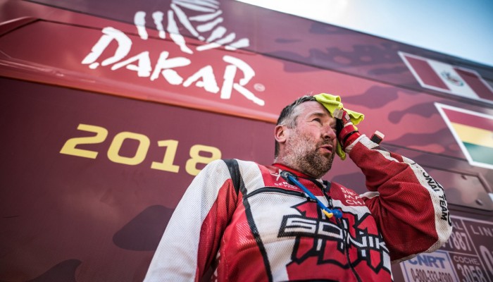 Z�amana noga i koniec Dakaru Rafa�a Sonika