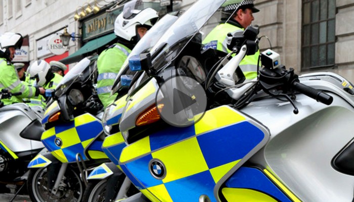 Z�odzieje ukradli w Londynie policyjny motocykl