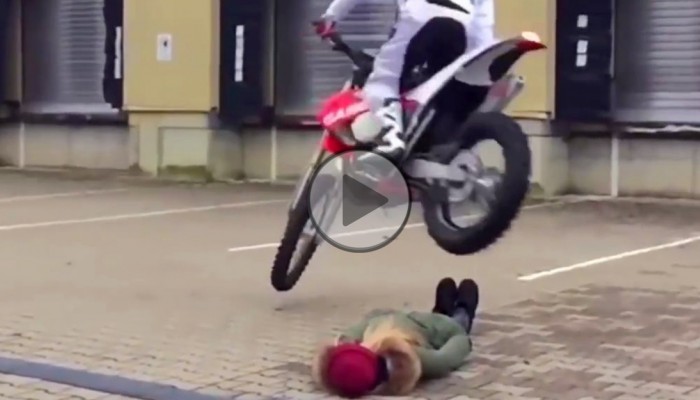 Stunterski test zaufania