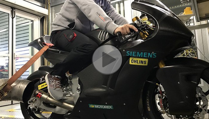 Trumph i Kalex testują nowy motocykl GP klasy Moto2