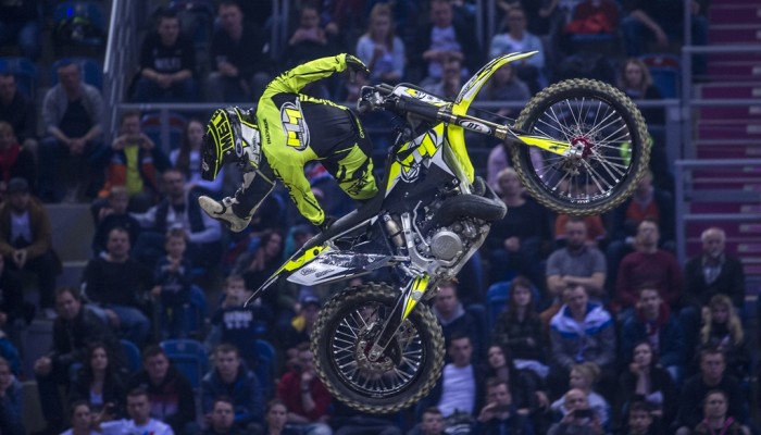 A� czterech Mistrz�w �wiata wystartuje w Krakowie - ko�cowe odliczanie do Diverse NIGHT of the JUMPs