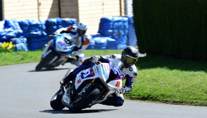 Isle of Man TT - poradnik kibica. Jak dojecha�, gdzie spa�, o czym pami�ta�