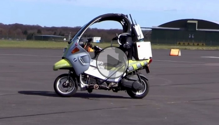 Autonomiczny motocykl BMW czyli sztuczna inteligencja jedzi bez obciachu [FILM]